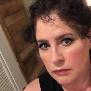 Meet your Posher, Pamela